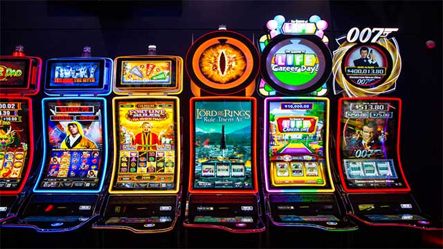 What Is Online Casino?